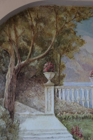 художня ліпнина + розпис ( фрагмент )