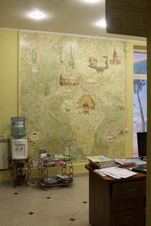 Розгортка глобуса художня ліпнина